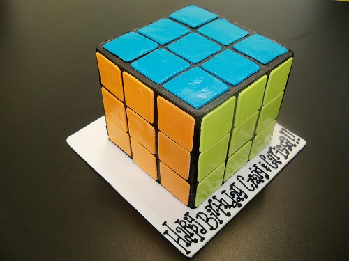 Rubik's Cube cake